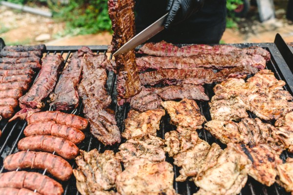 como fazer churrasco pra galera